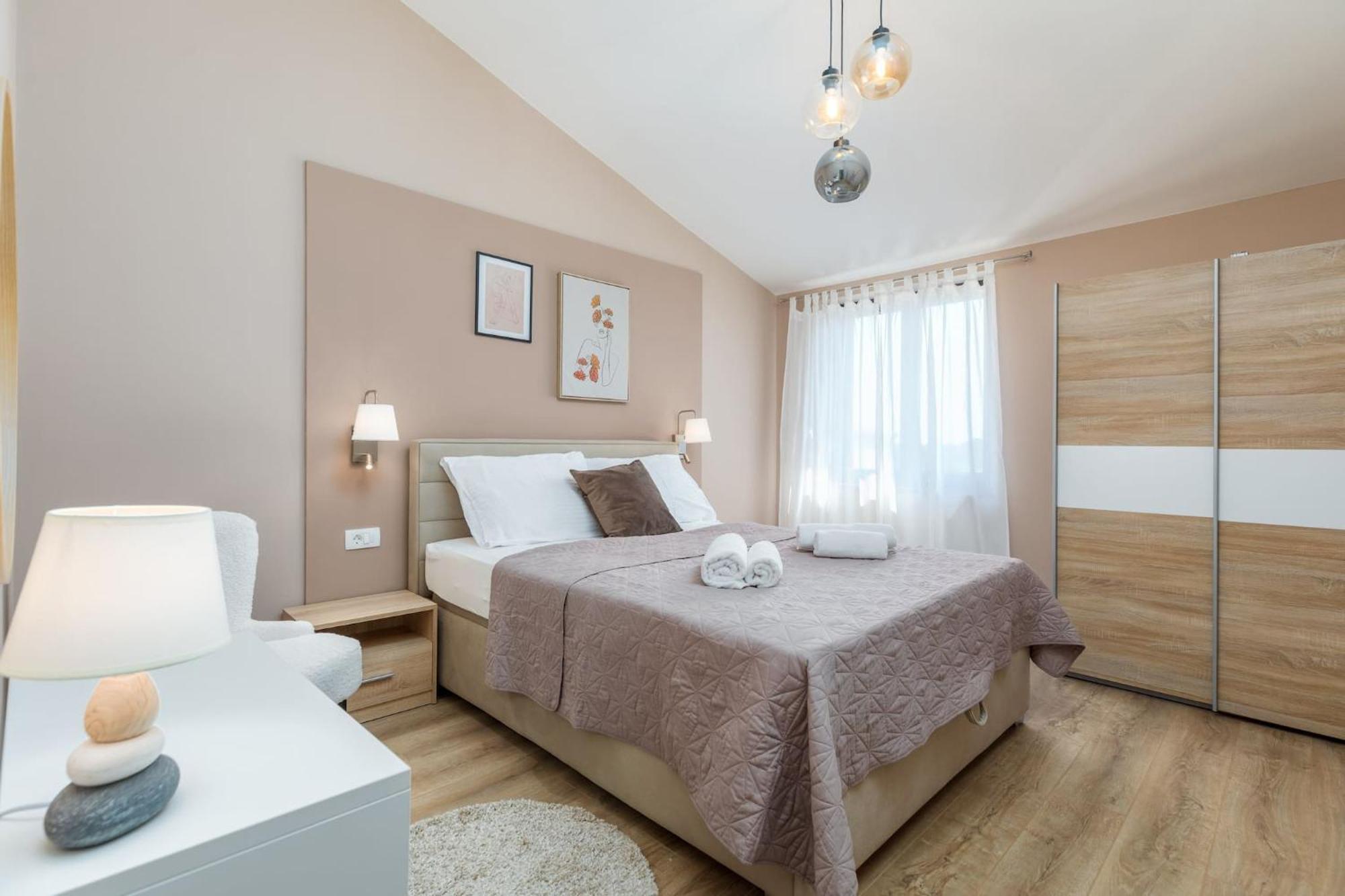 Marceta - Apartments & Rooms With Swimming Pool Fažana Esterno foto