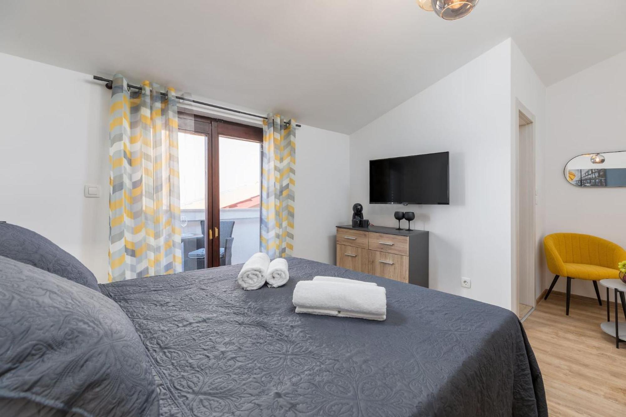 Marceta - Apartments & Rooms With Swimming Pool Fažana Esterno foto