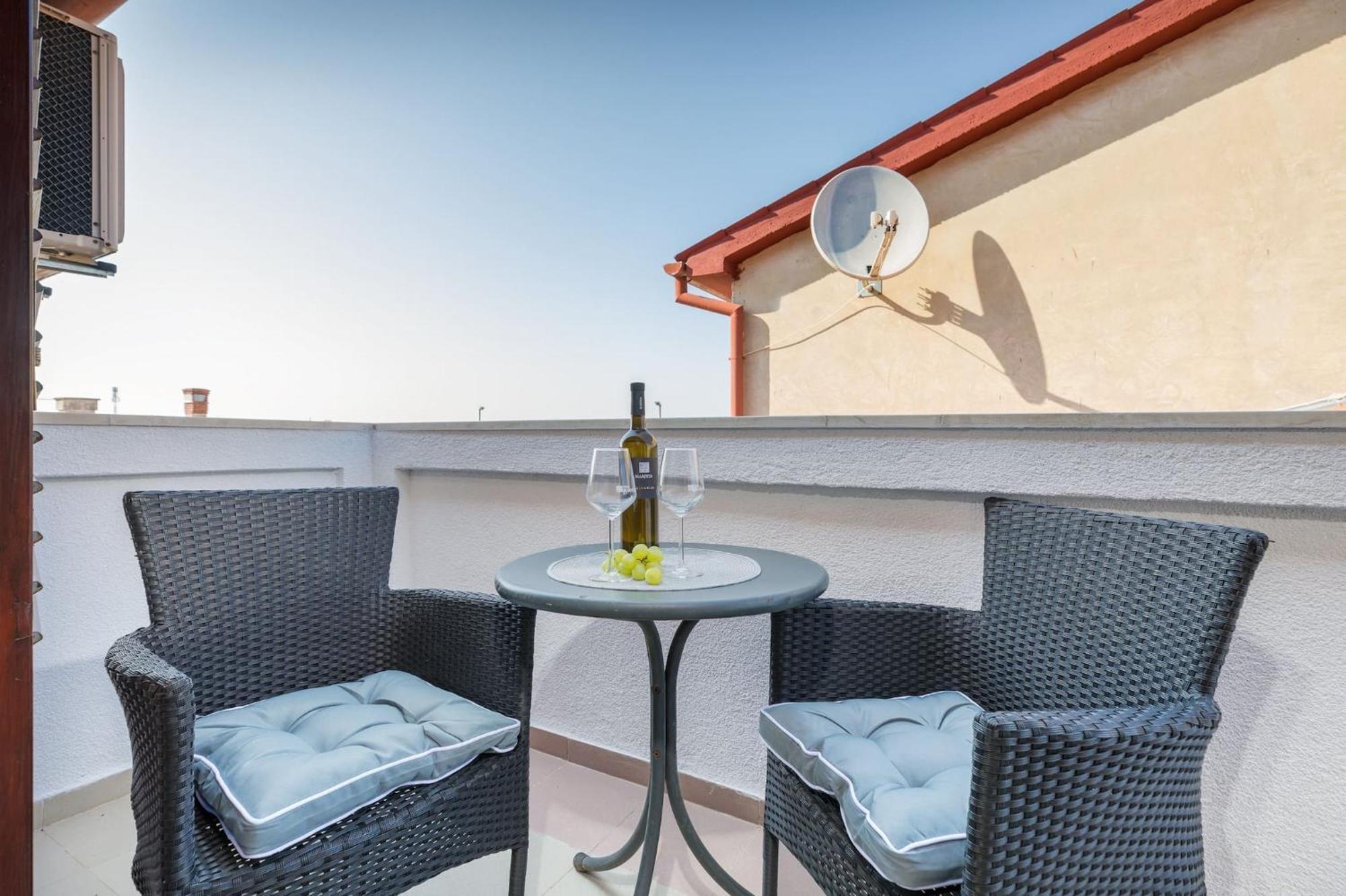 Marceta - Apartments & Rooms With Swimming Pool Fažana Esterno foto